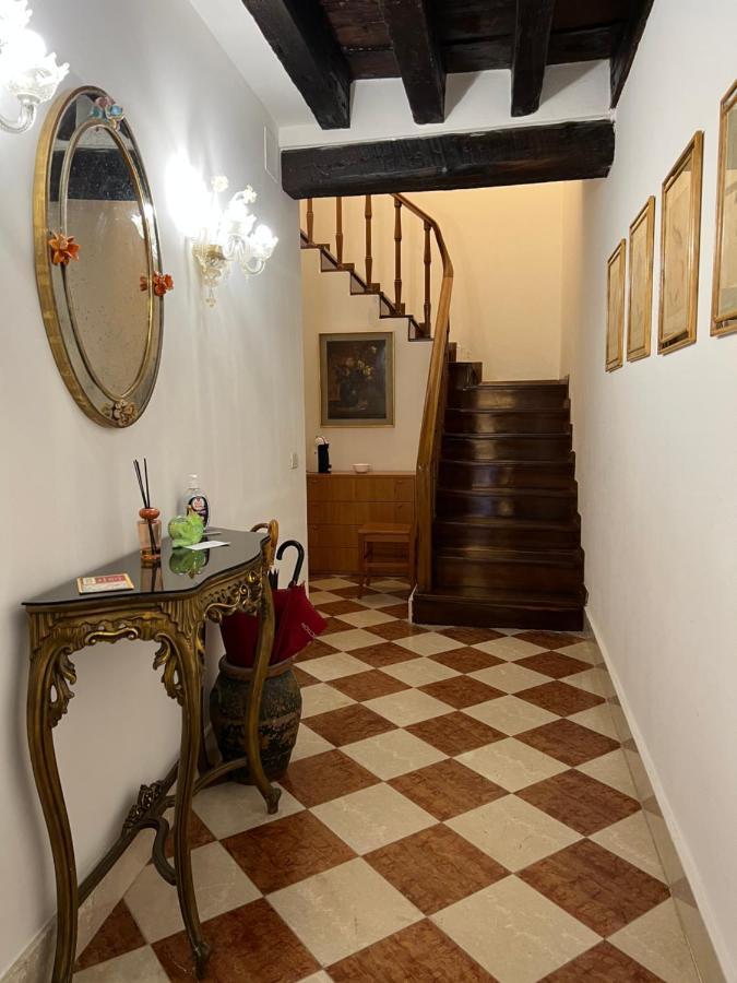 The House On The Canal Venesia Bagian luar foto